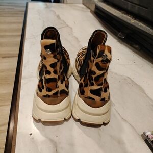 Leopard Print High-Top Sneakers